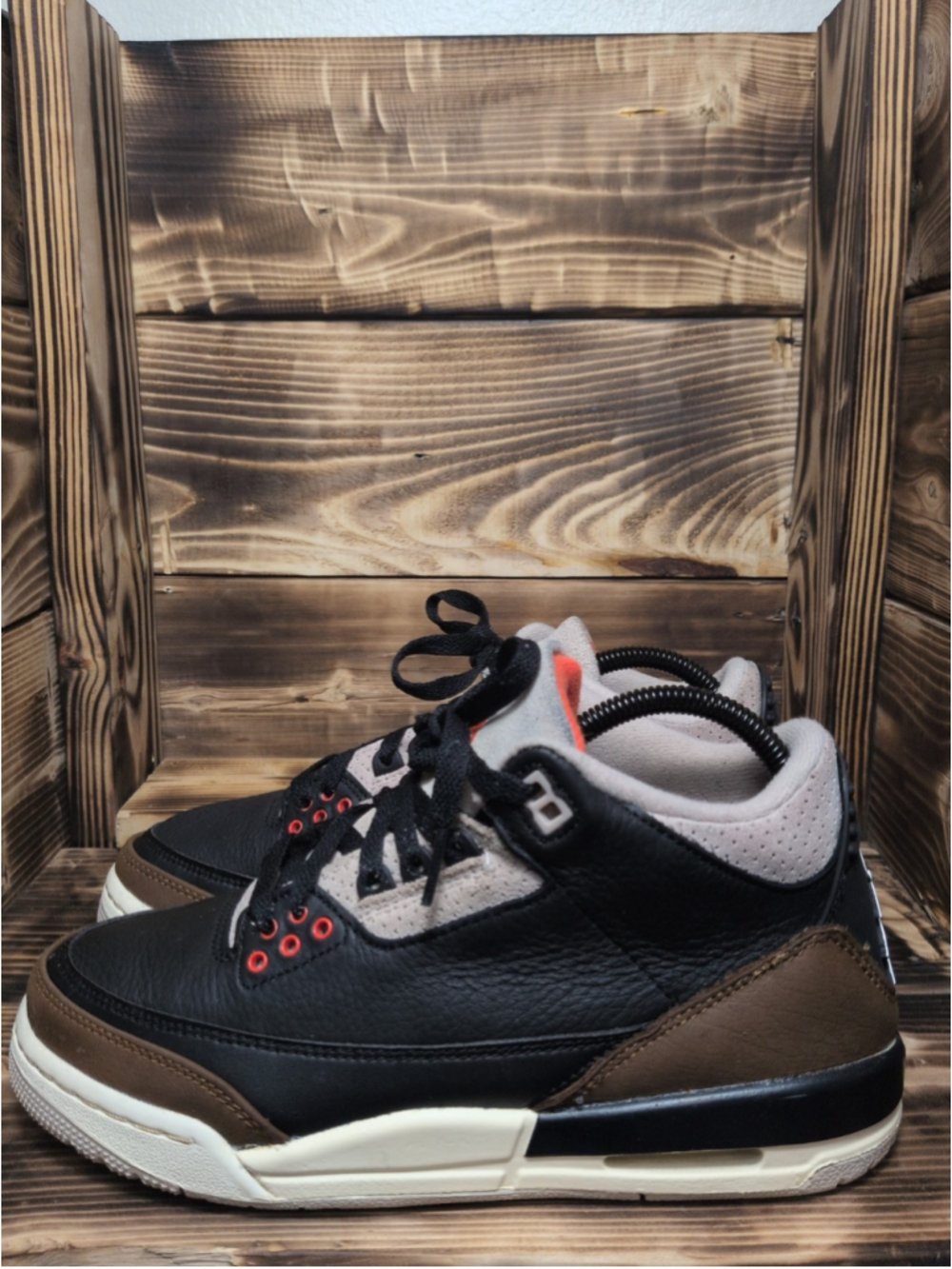 Jordan 3 Retro Desert Elephant (GS) Size 7Y/8.5W Sneakers Pre-owned No Box EUC